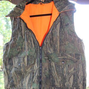 Hunting Vest Blaze Orange and Camo Reversible Winchester Conceal Size M